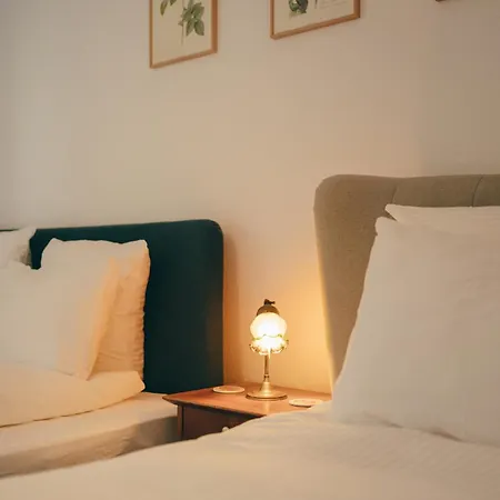 Cozy Garden Bed & Breakfast