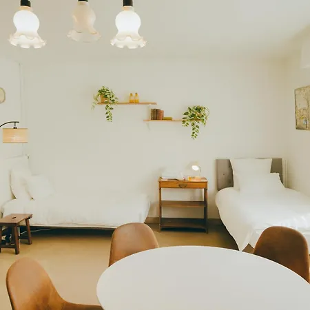 Bed & Breakfast Cozy Garden Chevilly-Larue